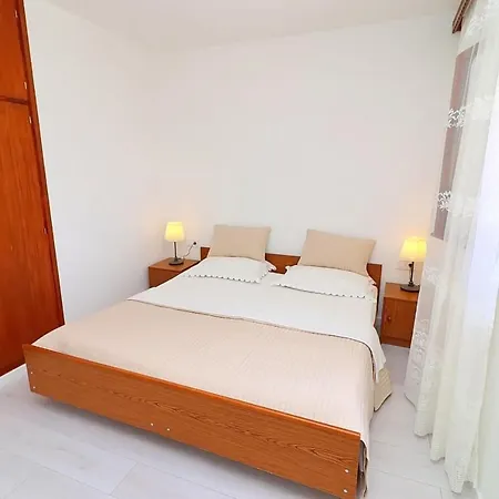 Apartman Panoramic - Two Bedroom With Terrace And Sea View